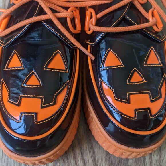 Dolls Kill Strangecvlt Halloween Jack O Lantern Creeper Shoes - Picture 6 of 7